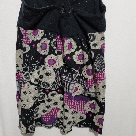 sweater tank top y2k chucky tank top gray flower with large button - Picture 2 of 10